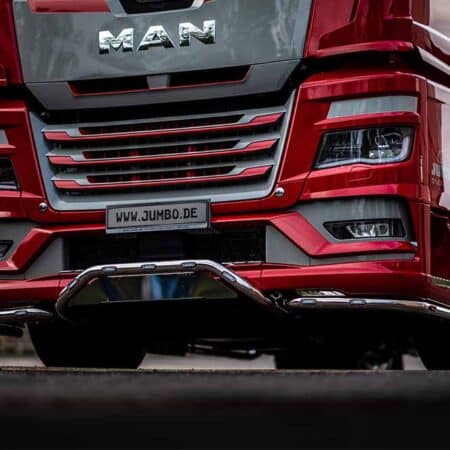 MAN TGX3 LowBar hängende Nummer